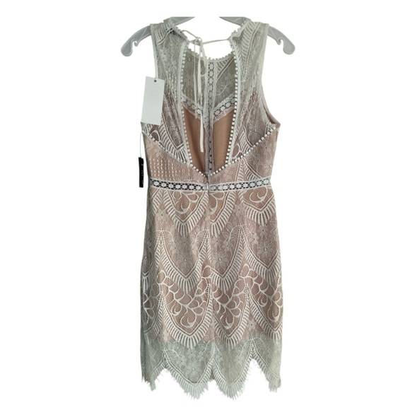 Lush Cream and Tan Sheath Dress Halter Neckline - Picture 2 of 6